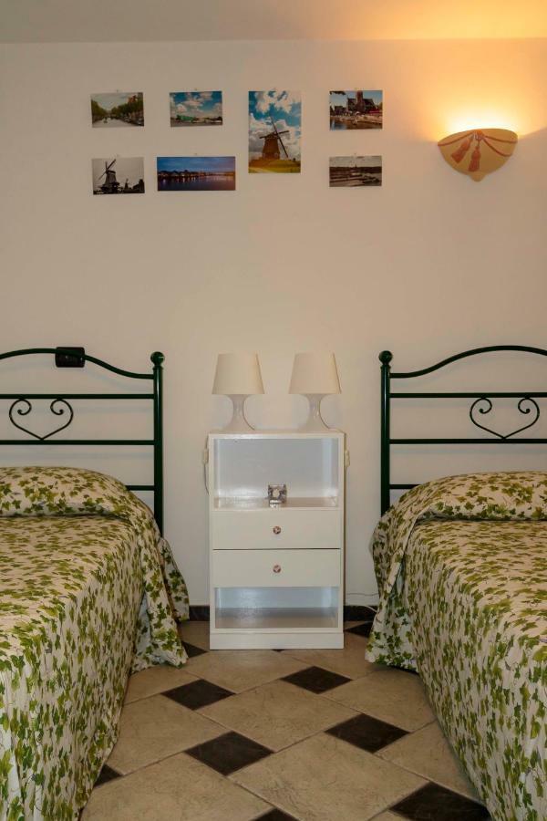 Chez Nous Hotell Massarosa Eksteriør bilde